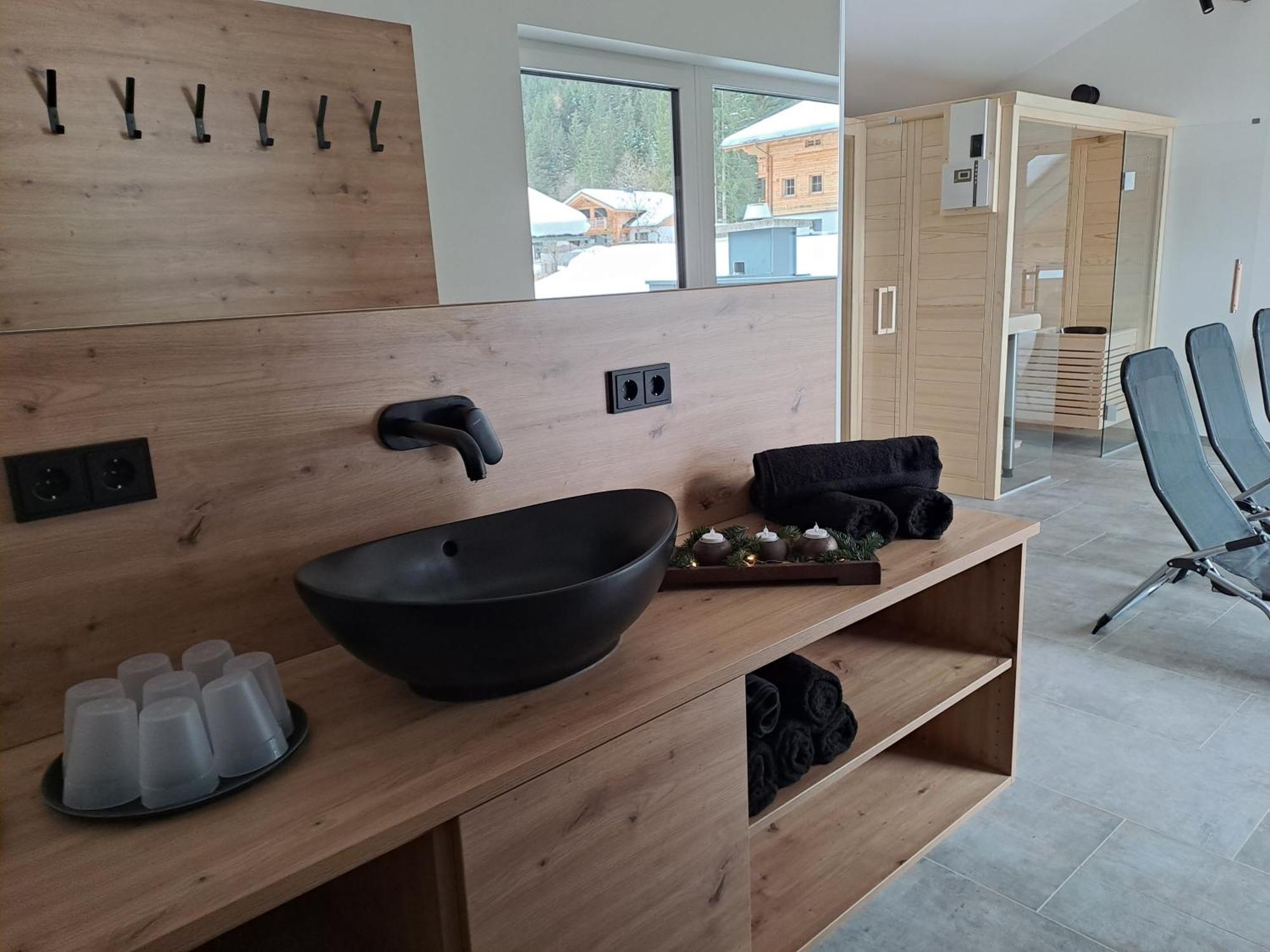 Guest house Zimmer & Appartements Schwarzenbacher Sonja & Konrad